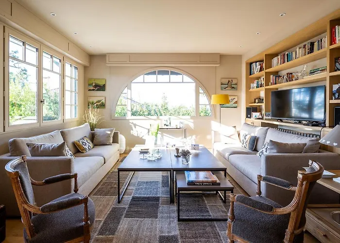 Chistera Bed & Breakfast 4*